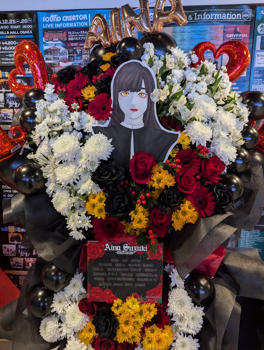 ezipyon's tweet image. The final product is better than I could have ever imagined! I'm so happy with how it turned out, and so thankful for the support. Thank you everyone who helped! Let's do this again 🥰 #initium