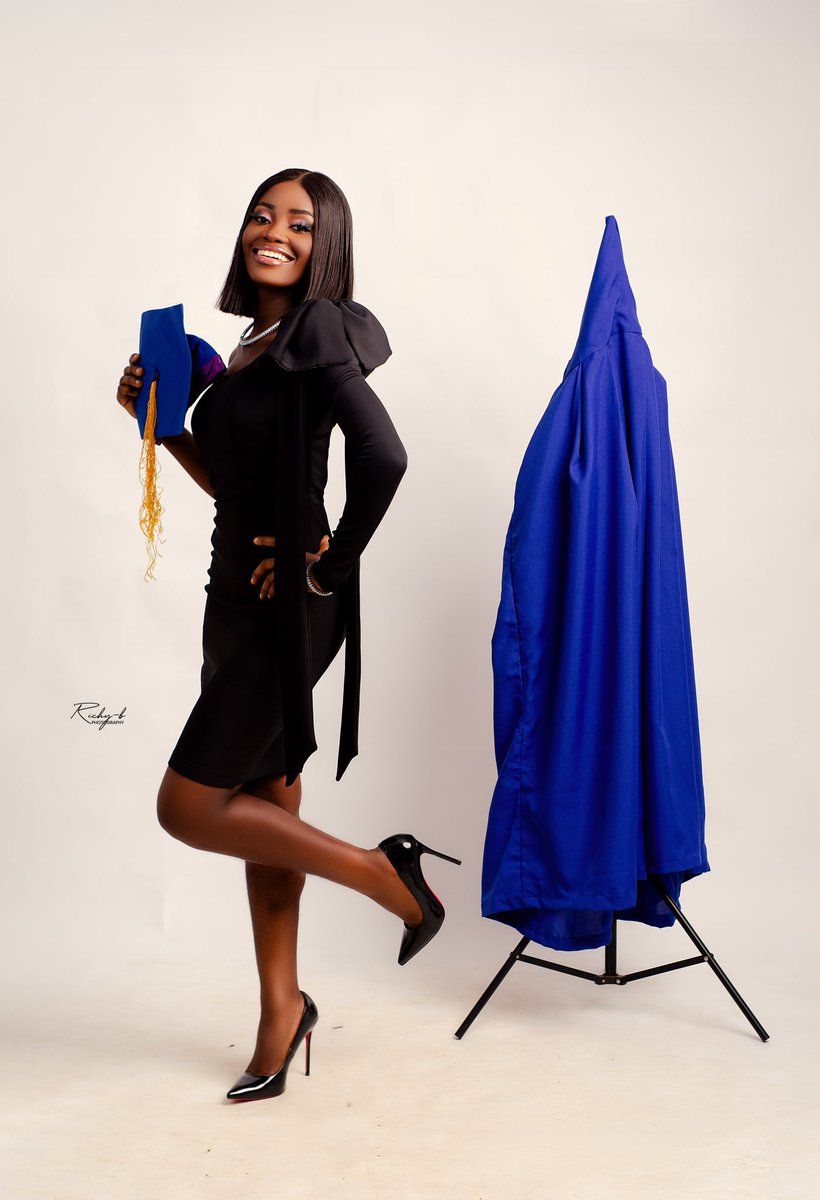 labadellah's tweet image. B.TECH BIOLOGY 🎊🧑‍🎓
Thank you Lord💃
#FUTAclass23
#FUTAconvocation