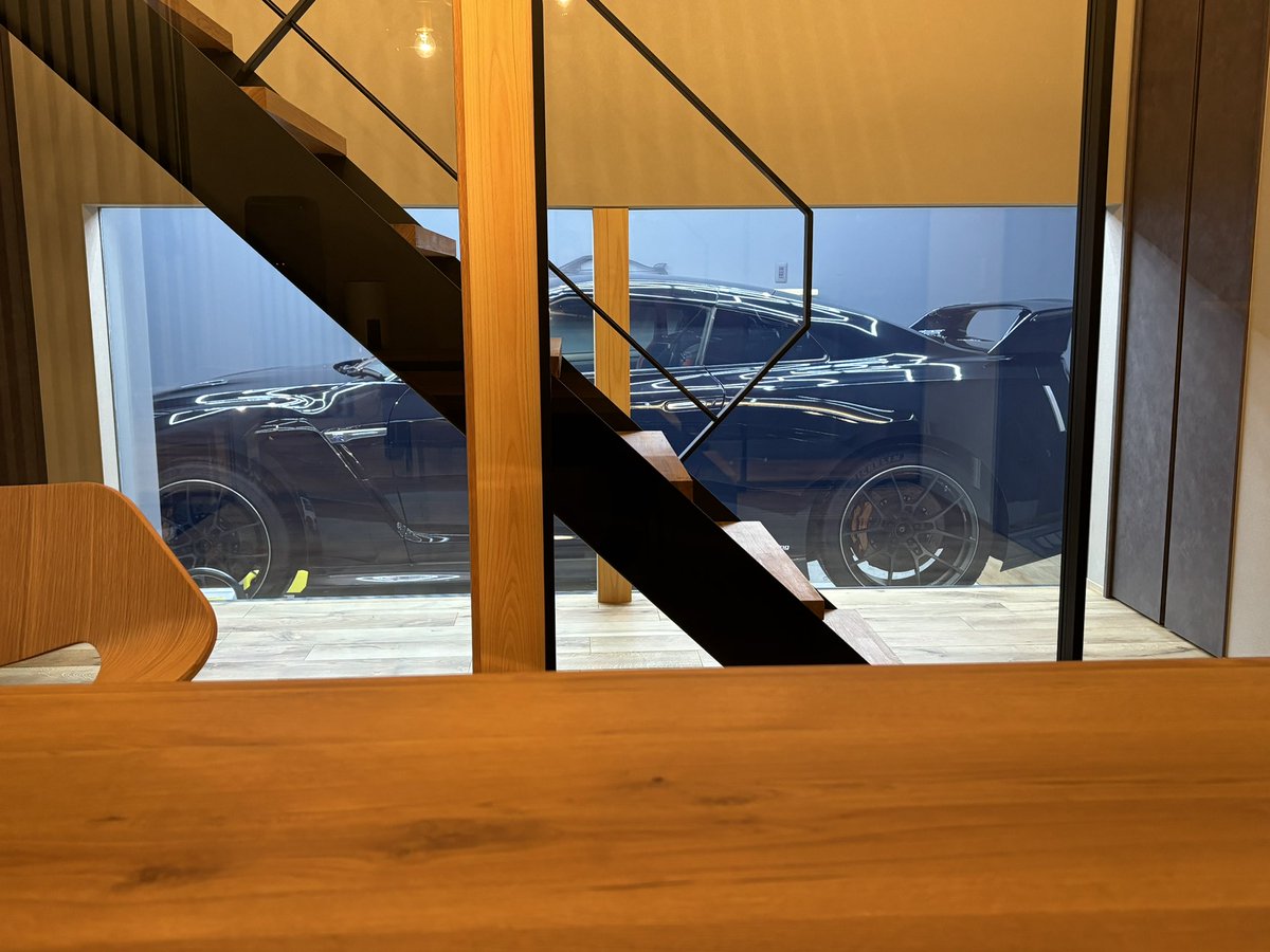 Godzilla R35 tweet media