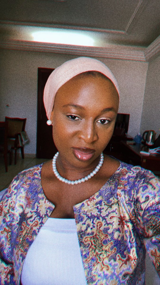 Amee Rolling Dollar tweet media