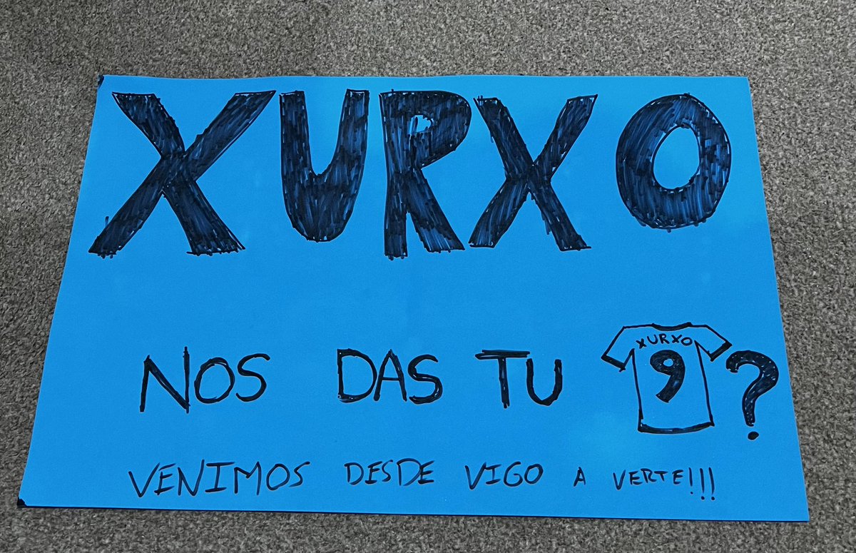 Fleft3's tweet image. Pancarta realizada. 
@jorgenwester espero que la veas!!😬😬
Lo que hace uno por un primo pequeño!