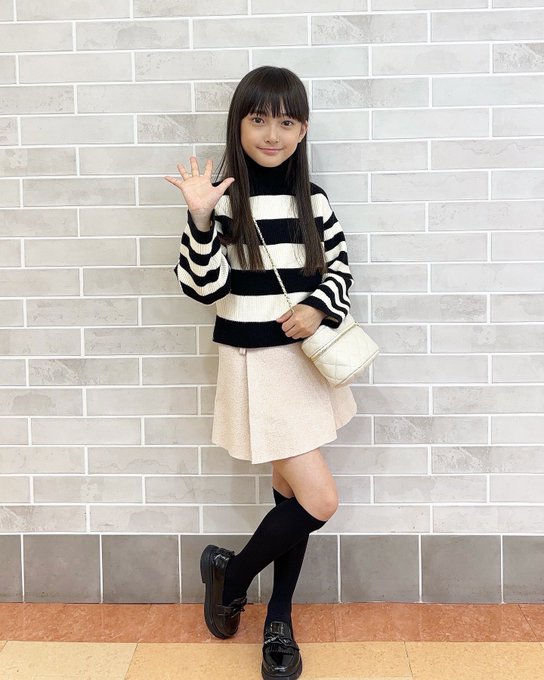 津久井有咲のTwitter画像17