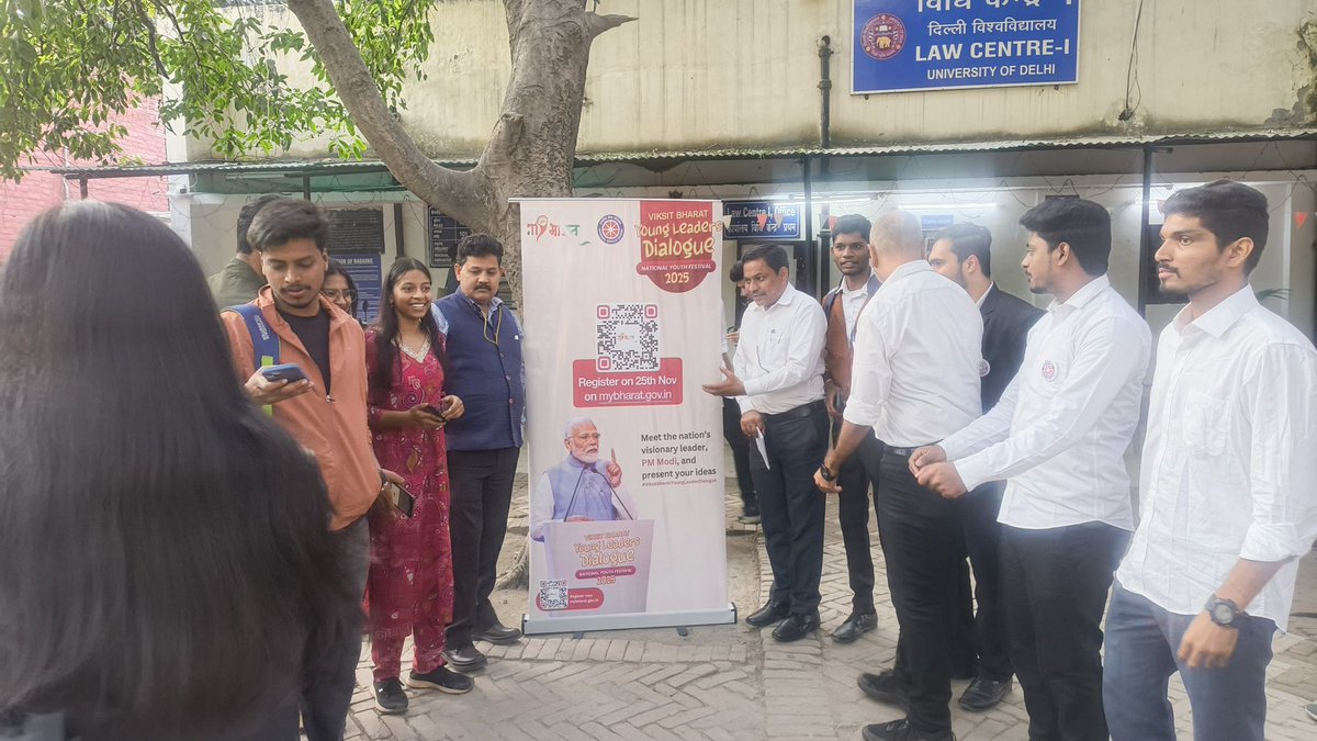 _NSSIndia's tweet photo. The NSS Unit of Delhi University's Law Centre-1 organized an Orientation Program on 29th November 2024.
The session introduced students to the vision and mission of NSS, encouraging them to contribute to social development and nation-building. https://t.co/JOzURc9NlC