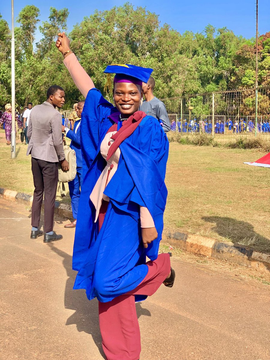 qsvclass23's tweet photo. We are not done, more graduants loading. Our lovely and beautiful people are still many. 
Batch four below.
#FUTAconvocation #futaclass23 #futabro https://t.co/WUFwGZGdCT