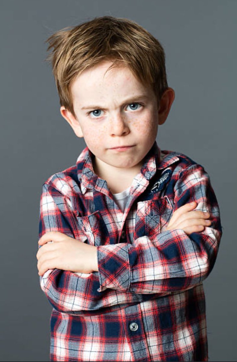 Etter en nervepirrende duell i «ikke smile, ikke le, ikke vise tennene fra nå» med faren sin, fikk vi et intervju med Magnus (4)

«Det gikk veldig bra i begynnelsen, men så sa han ‘bæsj’, og da var det hele over.»