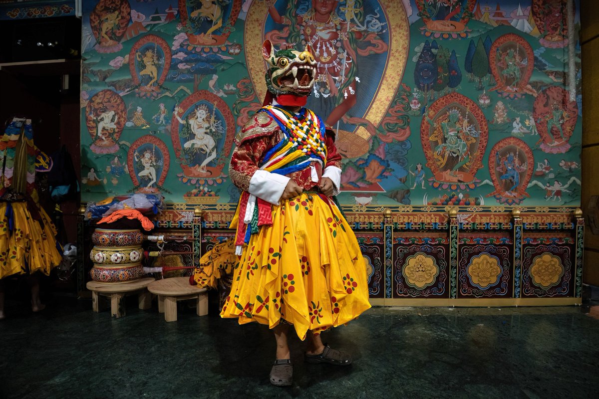 GM frens, have a great weekend ahead! ☀️

Perfomer of the Tshechu (Bhutan 🇧🇹)

#travelphotography