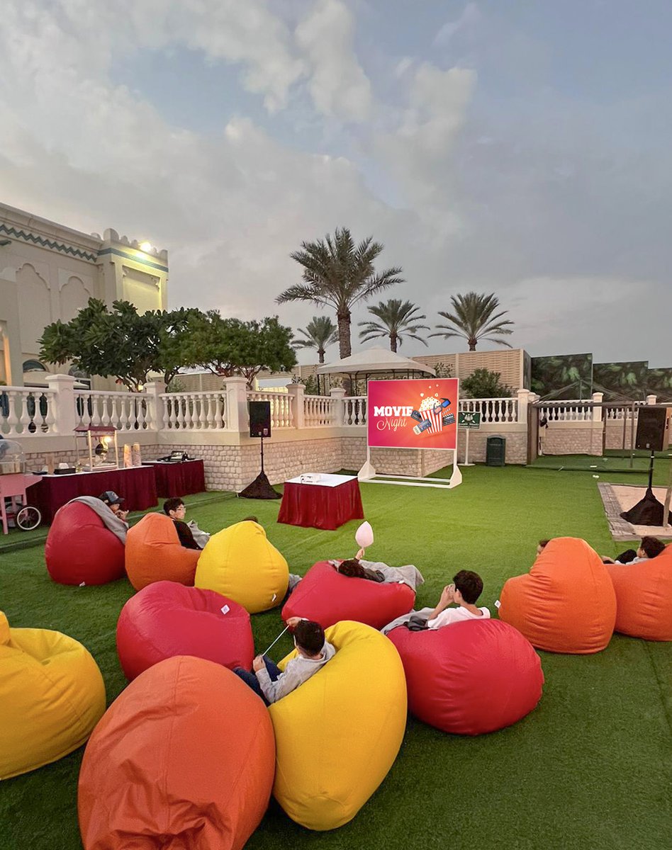 TheDipClub's tweet image. #movietime🎬🍿 #openaircinema #joinus #thediplomaticclub
ليلة الأفلام هي الأفضل!
كل سبت في الساعة الخامسة مساءاً في المنطقة العشبية الخارجية، سيستمتع أطفالكم بمشاهدة فيلم الأطفال مع البوشار والحلوى القطنية.
للإستفسار الرجاء الإتصال على 44847420