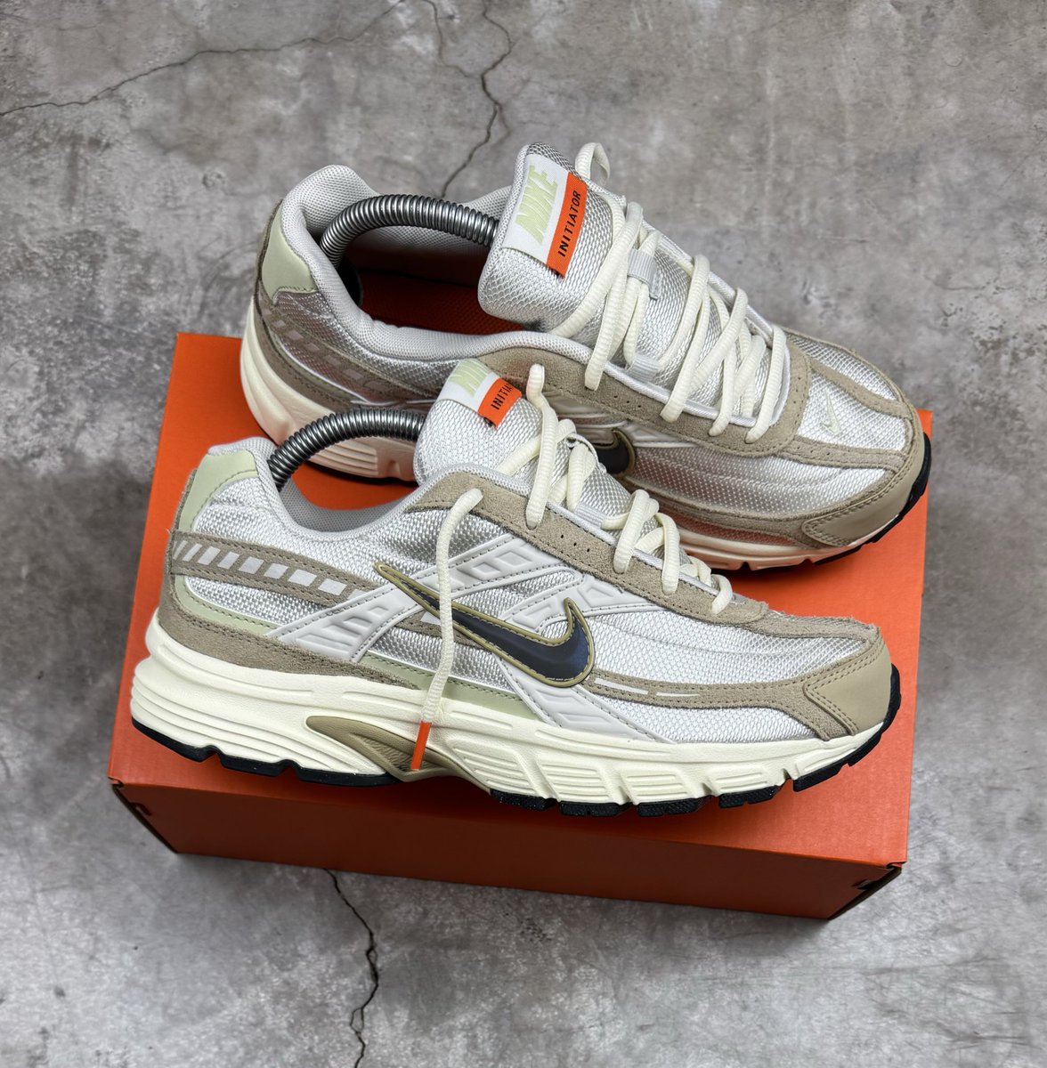 nike initiator sale