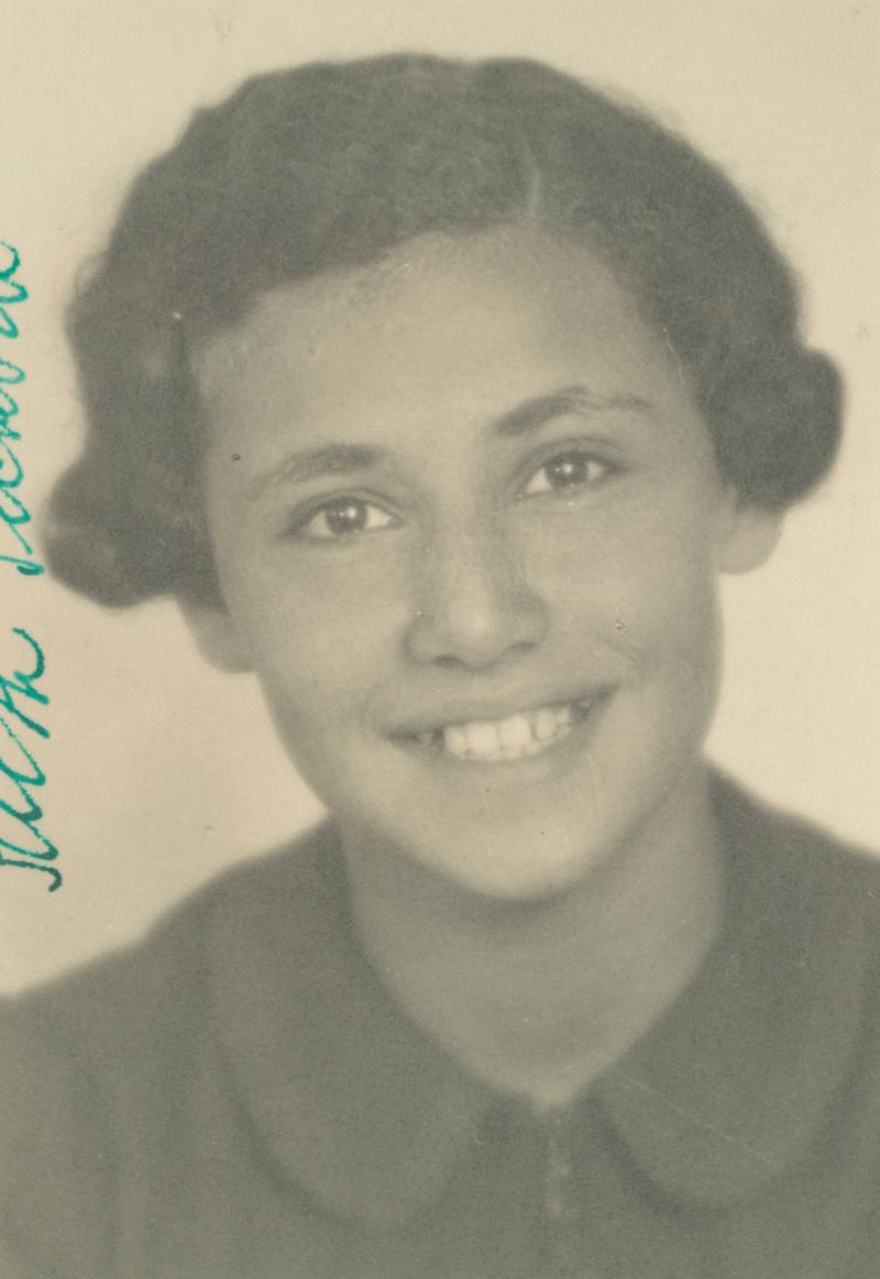 MuzeumAuschwitz's tweet photo. 30 listopada 1925 | W Pradze urodziła się czeska Żydówka Ruth Picková.

Deportowana do #Auschwitz z getta #Theresienstadt 18 maja 1944 r. Nie przeżyła. https://t.co/WNMC7JtGLE