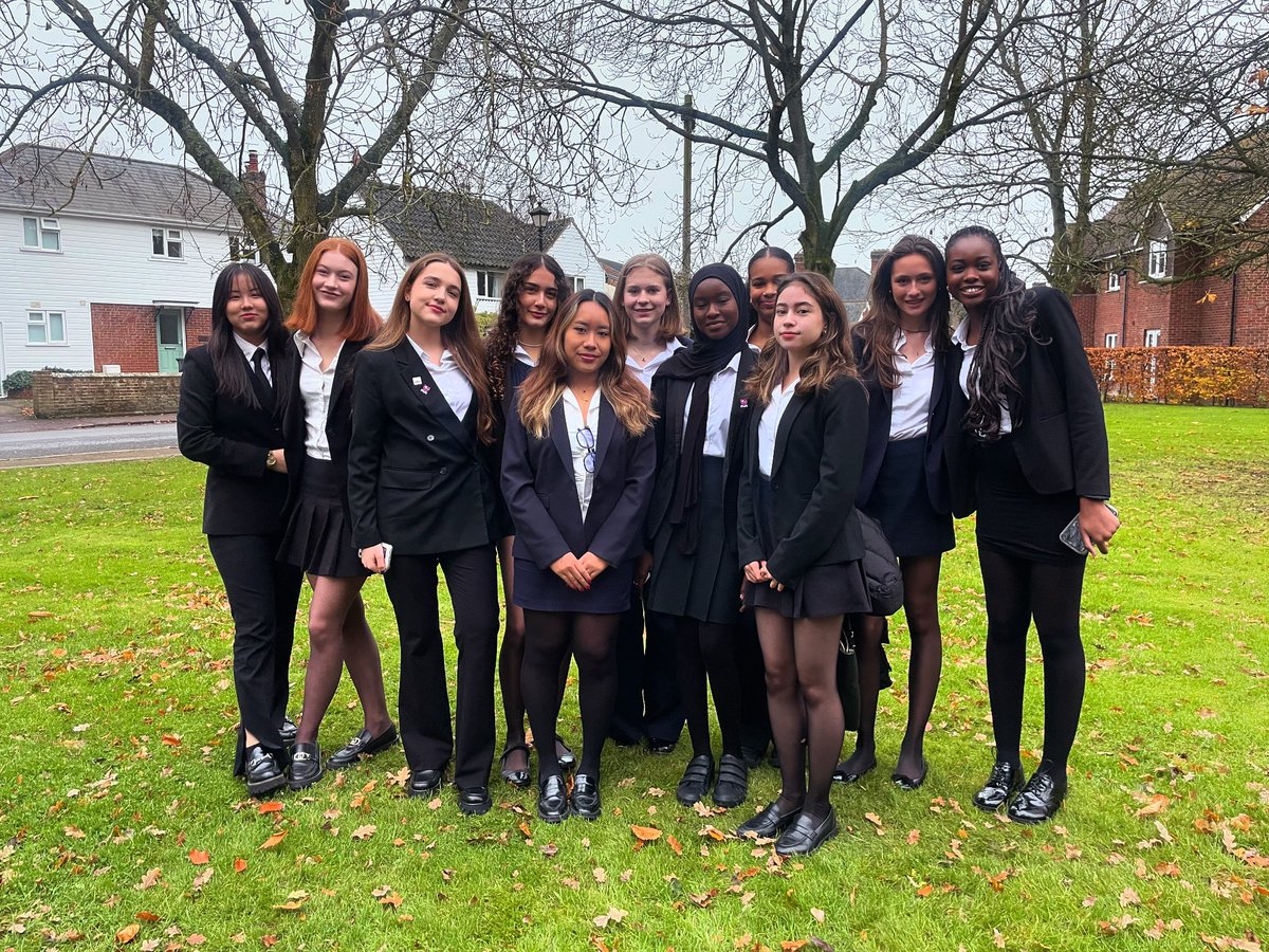 Heartwarming Chapel service about Hope this morning. We hope you all have a beautiful day. #thornehouse #felstedchapel