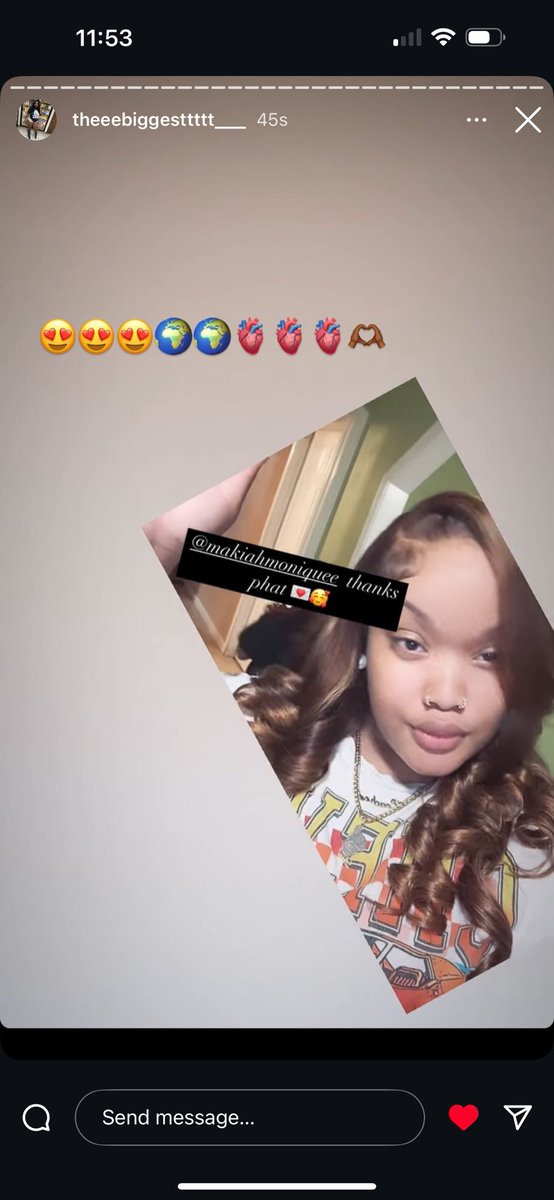 theyenvypeach's tweet photo. Hmmm the biggest right ? 🥰 https://t.co/49nKiBkgDG