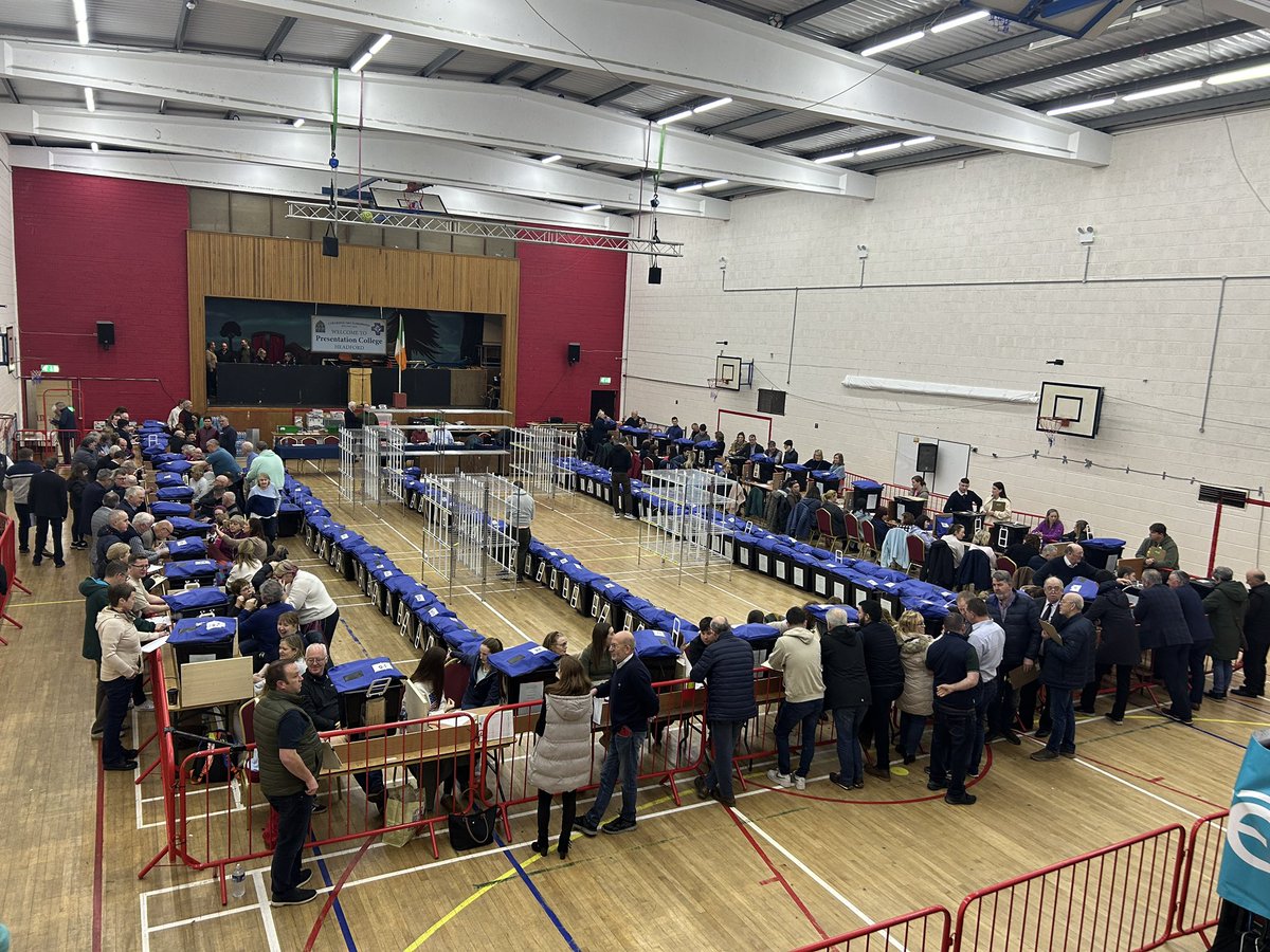 Ballot boxes are just being opened here at the count centre for Galway East in Headford. Stay with the <a href="/TuamHerald/">Tuam Herald</a> team for updates throughout the day 
#Election2024 #galwayeast #GE24