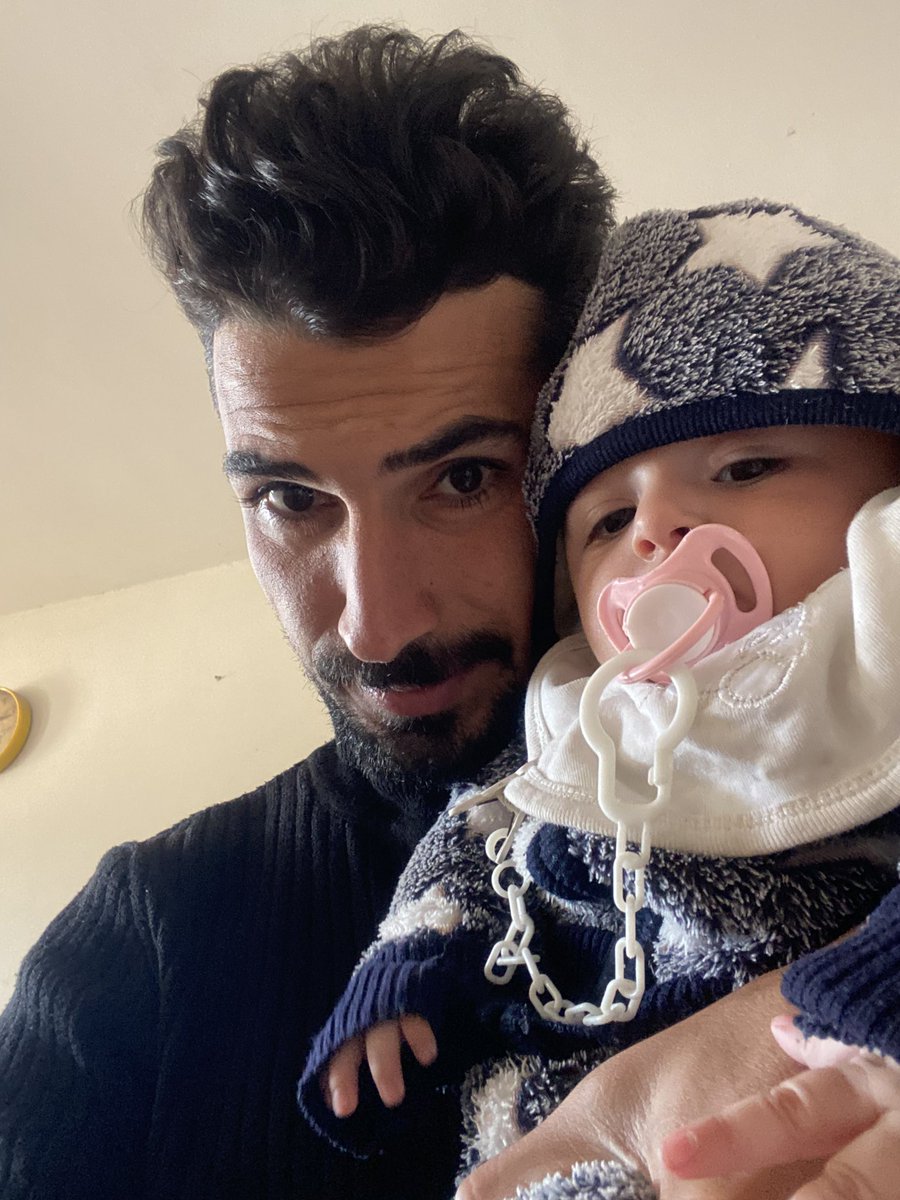 Mo7ammed_jawad6's tweet image. Hey, My Baby Rafeef and I Are Still Alive | Gaza