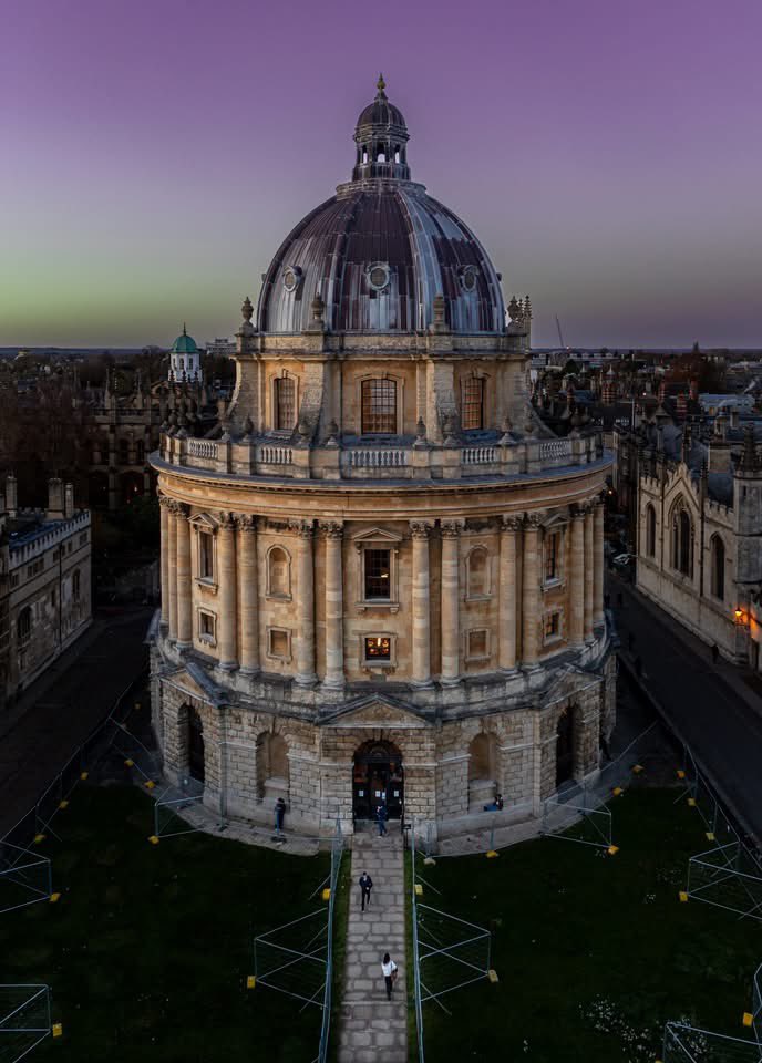 Robert A Evans tweet media