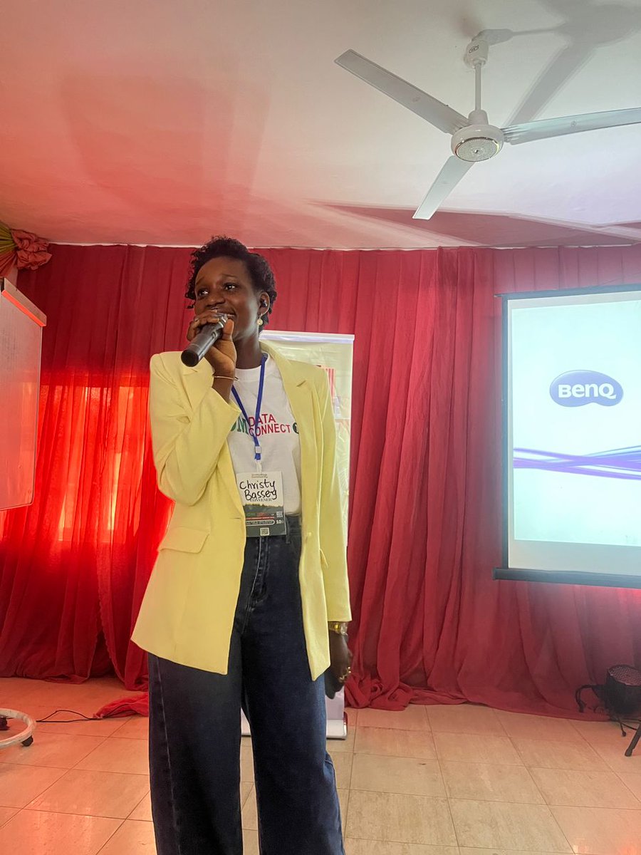 IbomData's tweet photo. The Q&A session was electric! ⚡ Thought-provoking questions were met with insightful answers—it was the perfect way to dive deeper into today’s topics. Thanks to everyone who participated! 🗣️
#IbomDataConnect1.0
#IbomDataConnect
#IbomDataCommunity
#IbomDataCommunityUyo https://t.co/q5iDDQtUiU