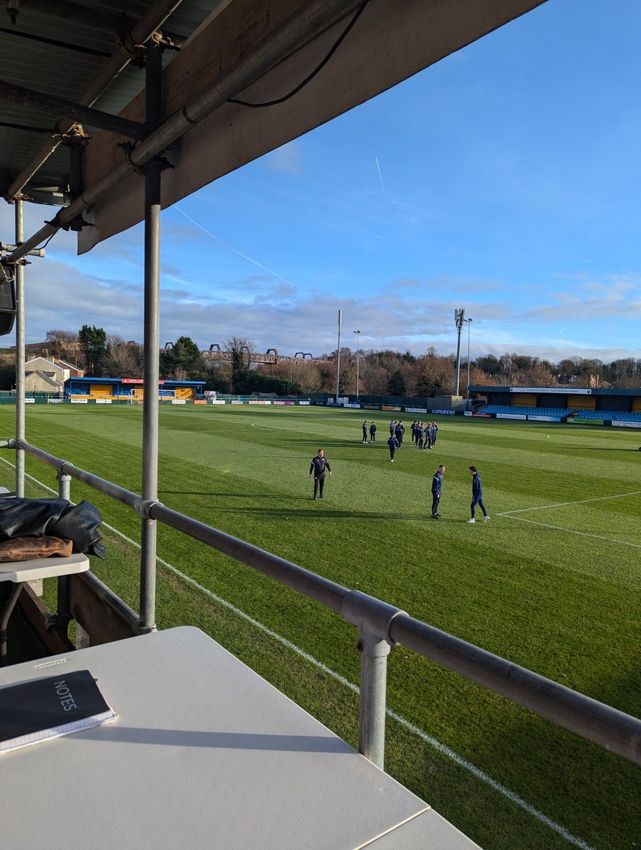 Arrived and ready to go here at Warrington Town. Join <a href="/DeediganJude/">Jude Deedigan</a>  and myself on @SealsLive from 2:45pm.