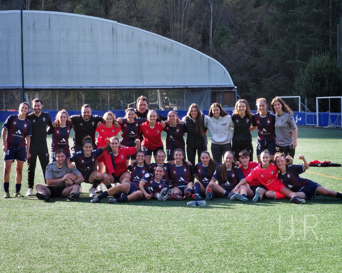 Gorriteandounpo's tweet image. Partidazo el que hemos visto hoy en #Unbe . 
SDEIBAR B 3 - 2 @CEEuropa
Da gusto subir a Unbe para ver a este equipazo