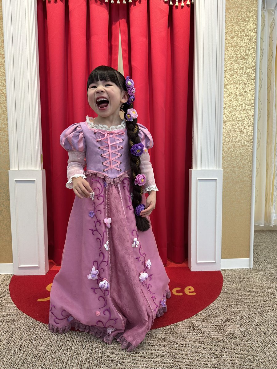 うちのラプンツェルが可愛くてキュン死🫰💜 お化粧もしたよ
