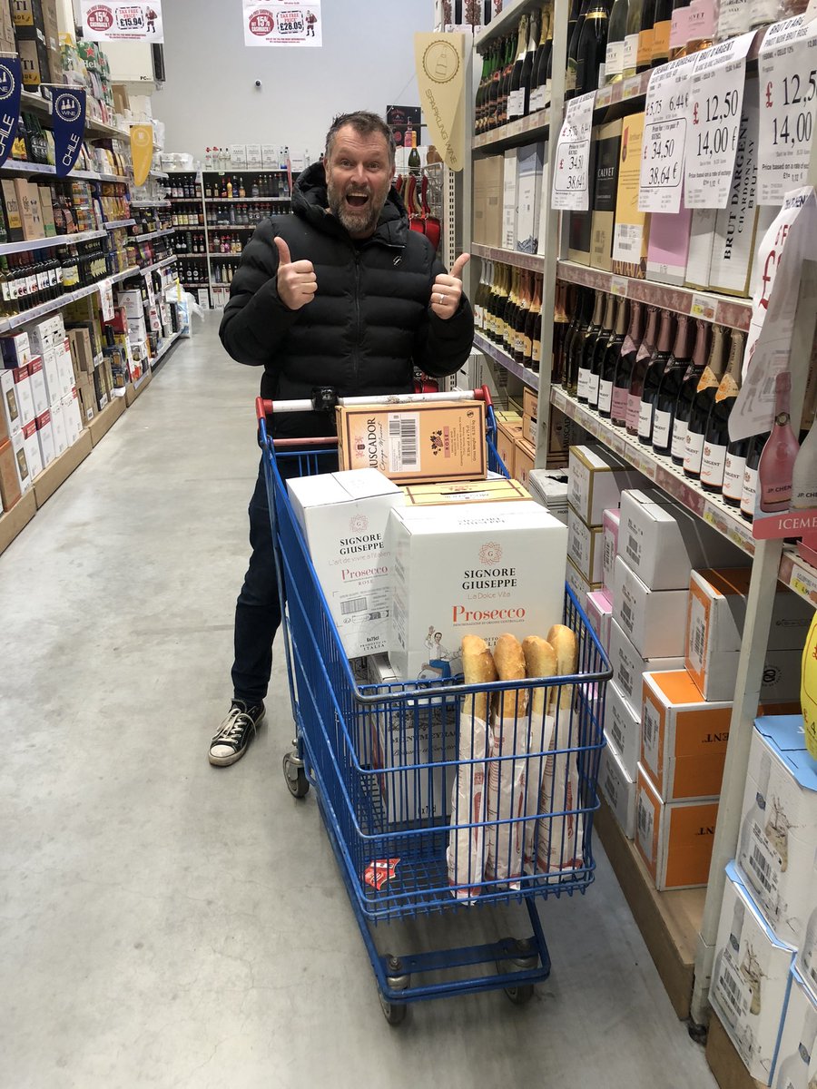 art4holmes tweet media