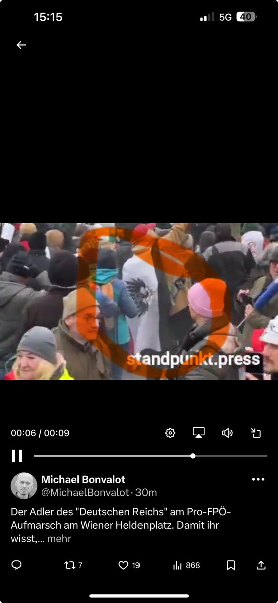 Flo97818303's tweet photo. @KlausLberger Mach dich nicht lächerlich! https://t.co/8MKUyyHw8D