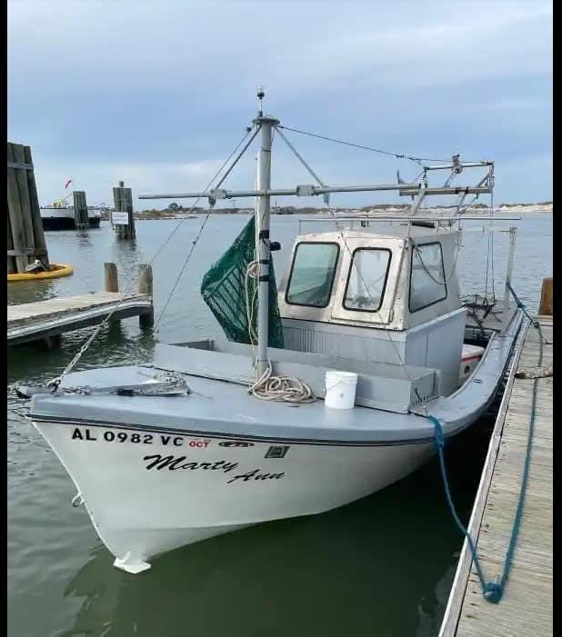 #SAR The <a href="/USCG/">U.S. Coast Guard</a> and local agencies are searching for 3 overdue boaters on the MARTY ANN, after they didn’t return to Dauphin Island, AL, yesterday afternoon. Multiple Air/Boat Crews from Mobile, New Orleans, &amp; Dauphin Island searched overnight and will continue the search today.