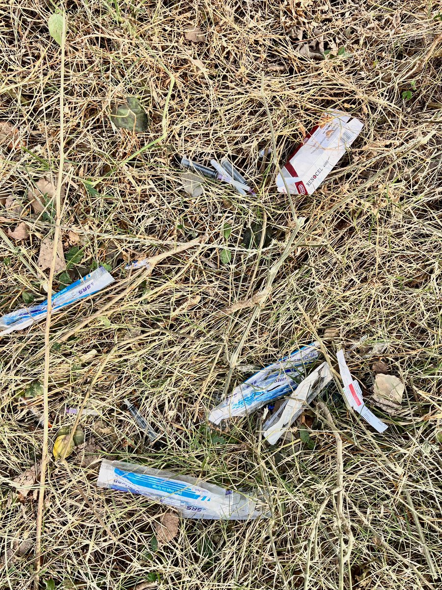 ChandraShe33315's tweet photo. Ongoing School Games federation of India’s athletic nationals in Lucknow needs a clean up. NADA’s presence at such events should be mandatory to protect clean athletes. The lack of oversight only fuels doping issues and it’s no suprise India remains high on WADA’s doping lis https://t.co/X7N5kbvWhE