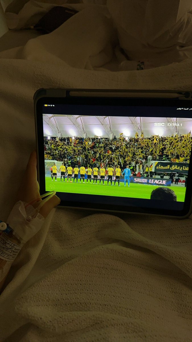 شـهـد tweet media