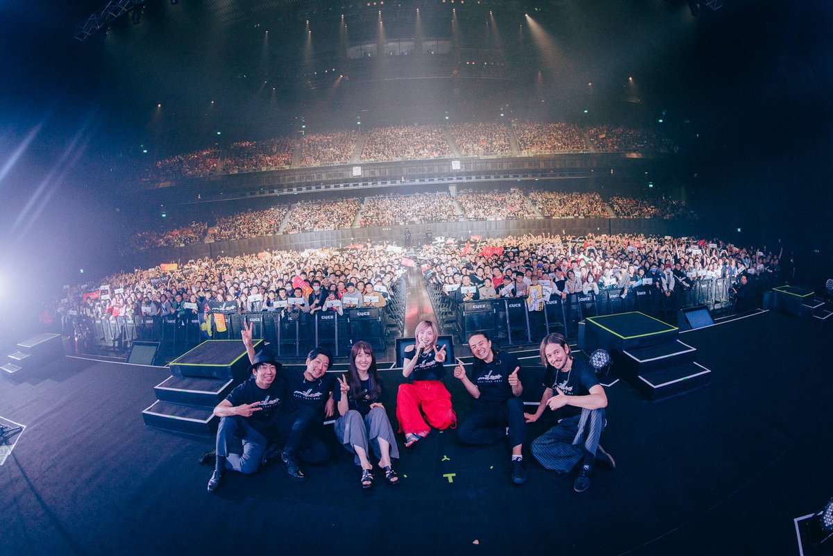 milet_music's tweet photo. 台北！最高。
去年よりもっとみんなもパワーアップしてた。
一緒に歌っている瞬間が本当に幸せで、笑顔がたくさんこぼれた。
明日も、いけるね、がんがん。
谢谢🩵 https://t.co/jeuWjVRKTY