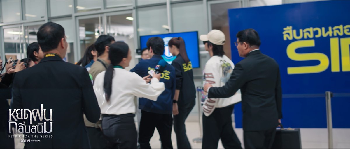 tvthunderseries's tweet image. แปลนในบทเจก็คือกวนโอ๊ยทุกวินาทีที่เปล่งคำพูด ชอบฉากนี้มาก

PTC SERIES ENGLOT EP2  
#PetrichorTheSeriesEP2