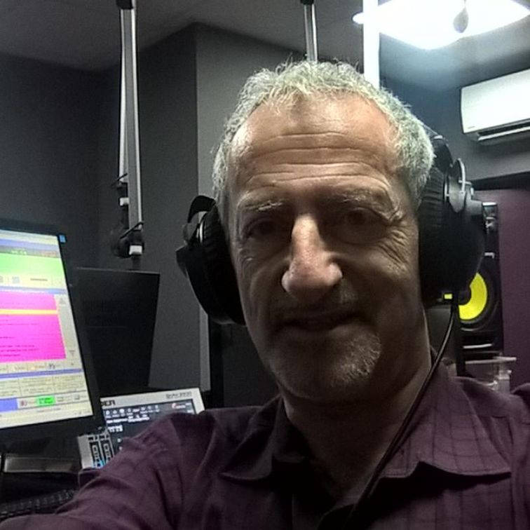 listen_camp's tweet photo. Sunday!
https://t.co/TglzDpnNFC

10-11am: Modern Jetset
@irisberkeley

4-5pm: Modern Jazz from around Europe
@ukjazzpete

6-7pm: Bradford Sound Artists
@bd_snd_artists

7-8pm: Auricular Shelter
@Matkinssound

Show notes: https://t.co/rEw7LA3p2O

*⏰All times are CET https://t.co/P9wgeR9GQJ
