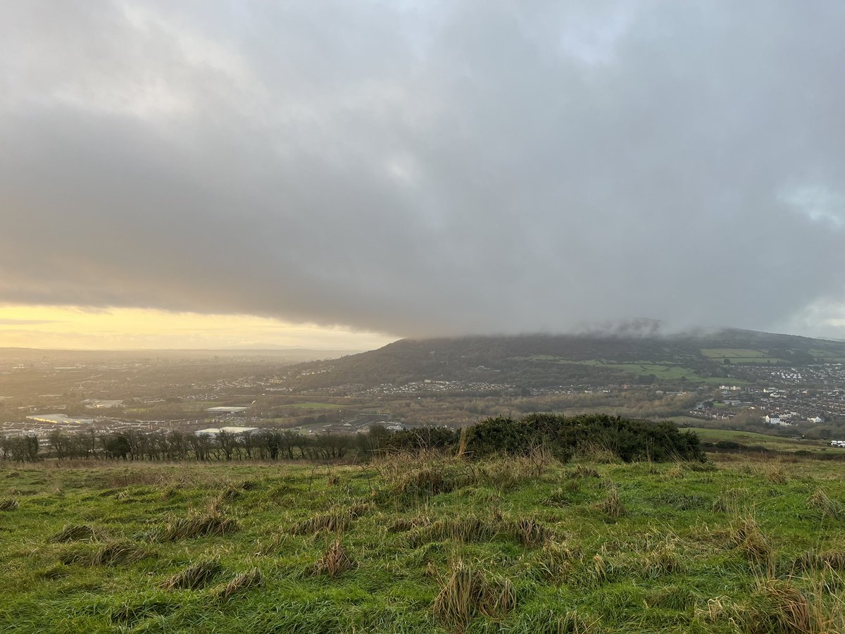 Adrian Boyd (@boyd_ar) on Twitter photo Catching the sunrise over Belfast Lough from Carnmoney hill on this morning’s trail run……<a href="/barrabest/">Barra Best</a> <a href="/WeatherCee/">Cecilia Daly</a> <a href="/angie_weather/">angie phillips</a> <a href="/linzilima/">Linzi Lima</a> <a href="/geoff_maskell/">Geoff Maskell</a> <a href="/bbcniweather/">BBC NI Weather</a> <a href="/WeatherAisling/">Aisling Creevey</a> <a href="/Louise_utv/">Louise Small</a> <a href="/purerunningshop/">Pure Running</a> Catching the sunrise over Belfast Lough from Carnmoney hill on this morning’s trail run……<a href="/barrabest/">Barra Best</a> <a href="/WeatherCee/">Cecilia Daly</a> <a href="/angie_weather/">angie phillips</a> <a href="/linzilima/">Linzi Lima</a> <a href="/geoff_maskell/">Geoff Maskell</a> <a href="/bbcniweather/">BBC NI Weather</a> <a href="/WeatherAisling/">Aisling Creevey</a> <a href="/Louise_utv/">Louise Small</a> <a href="/purerunningshop/">Pure Running</a>