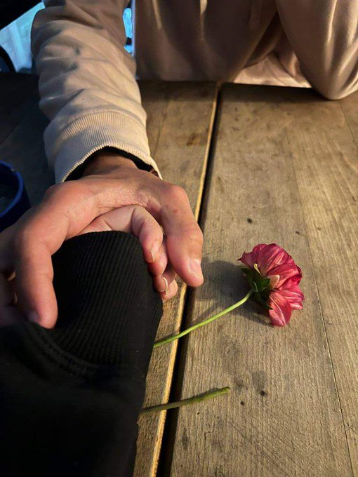 حتى من ماضيه أغار ليتني اول أحبابه 💙🌸