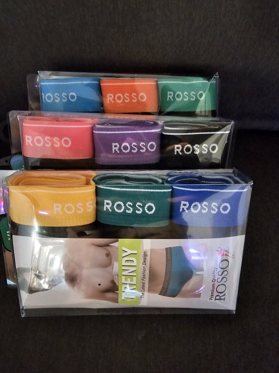 รอสโซ่รุ่นใหม่ สวยมาก 
s.shopee.co.th/LWQHjG3kd