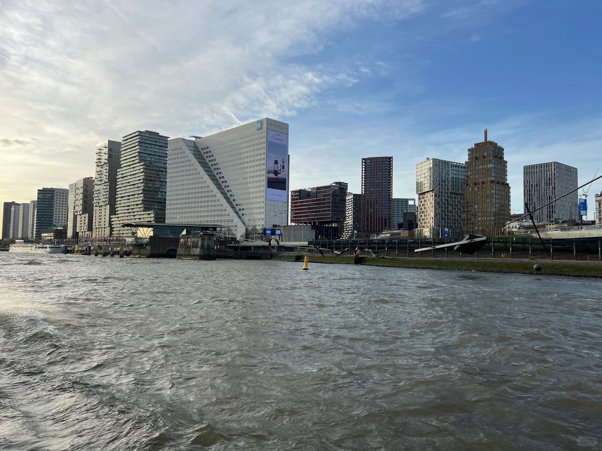 zero_ender1's tweet photo. Rotterdam🥳 https://t.co/KGwGFhoImr