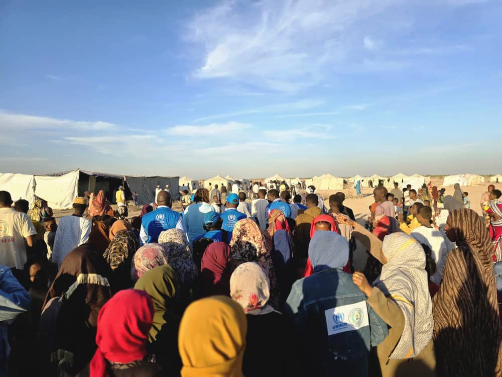 KMHambrouck's tweet photo. During my visit to River Nile State, I witnessed the extensive displacement from Al Jazirah. The situation is dire and the needs are many. UNHCR is actively responding, but critical gaps remain in food, shelter, NFIs, WASH, health, and Protection services including GBV and MHPSS. https://t.co/QK4uwTJdJb