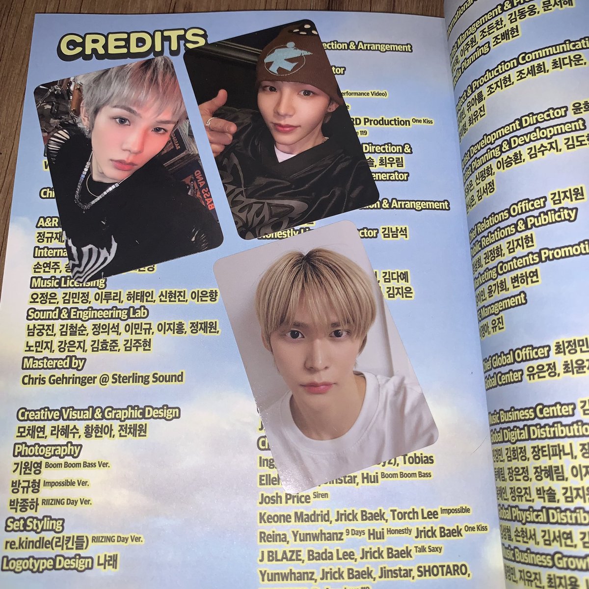 wts ph • riize

riizing collect book ver unsealed — 150 payo

— complete inclus (3 photocards: eunseok, (2) shotaro)
— onhand, clean pcs

mop: gcash
mod: jnt, ggx

t. riize sungchan wonbin shotaro eunseok sohee anton collbook uns album