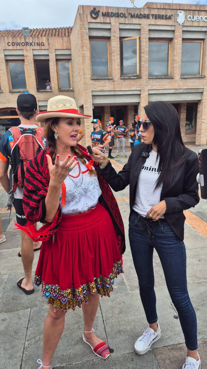 KineticHeidi's tweet image. More of the Flag parade at the AR World Championship Ecuador!  #arwc2024 #imptek #arworldseries #adventureracing @ARWorldSeries @Imptek_Ecuador