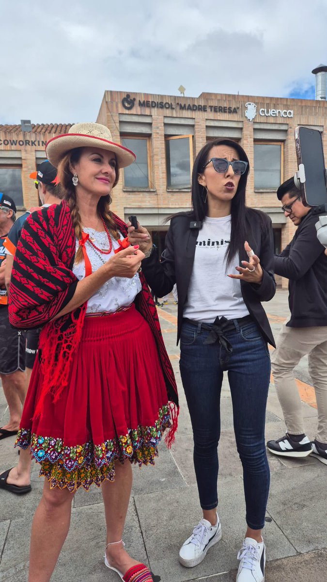 KineticHeidi's tweet image. More of the Flag parade at the AR World Championship Ecuador!  #arwc2024 #imptek #arworldseries #adventureracing @ARWorldSeries @Imptek_Ecuador
