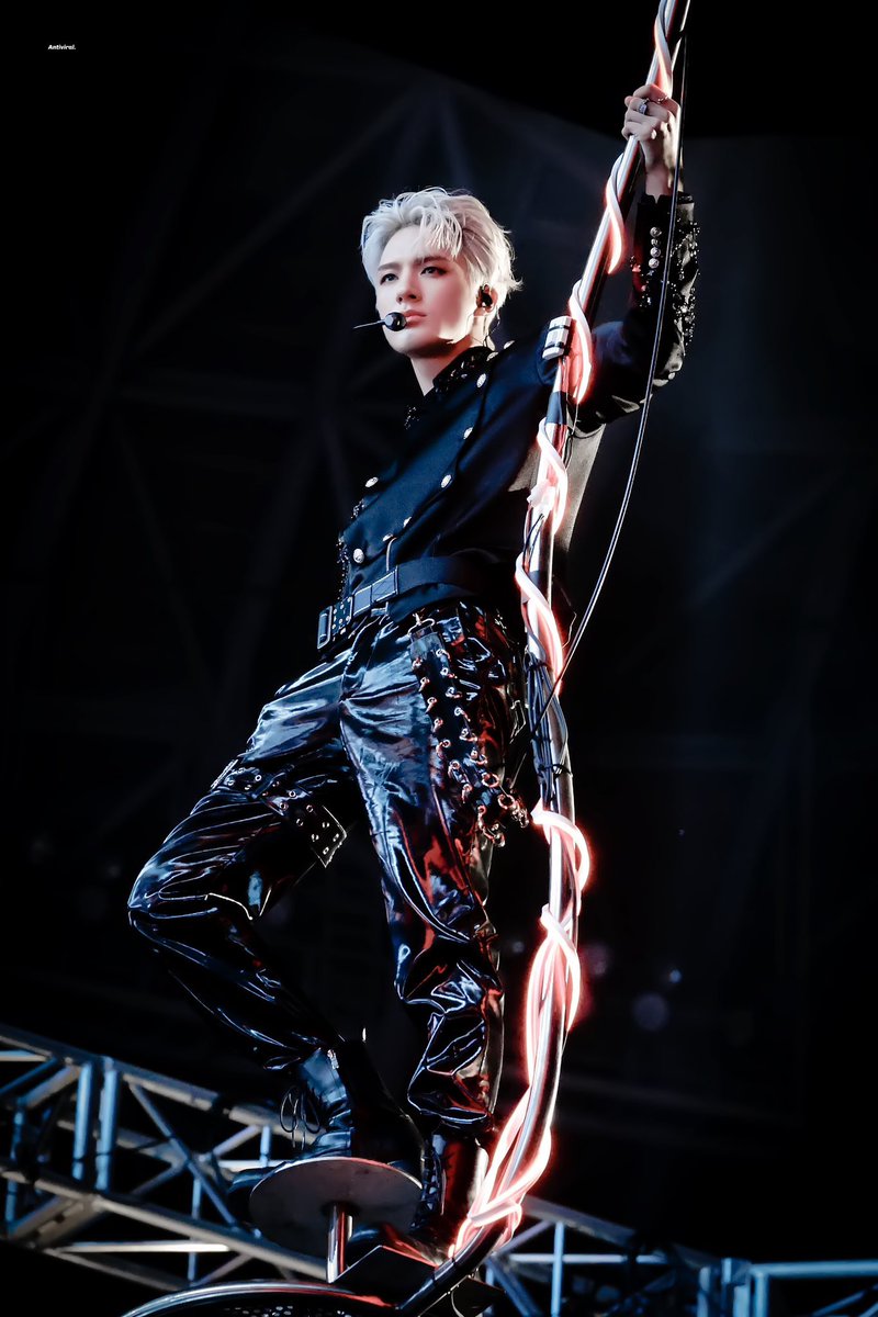 Gebrakan #JENO

tds 3 encore                                           tds 2 encore