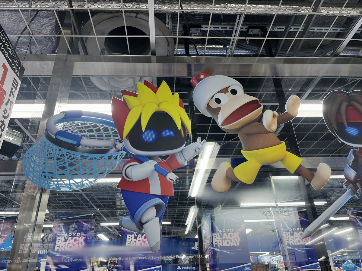 Genki_JPN's tweet image. Astro Bot VIP Bots in Akihabara! #AstroBot