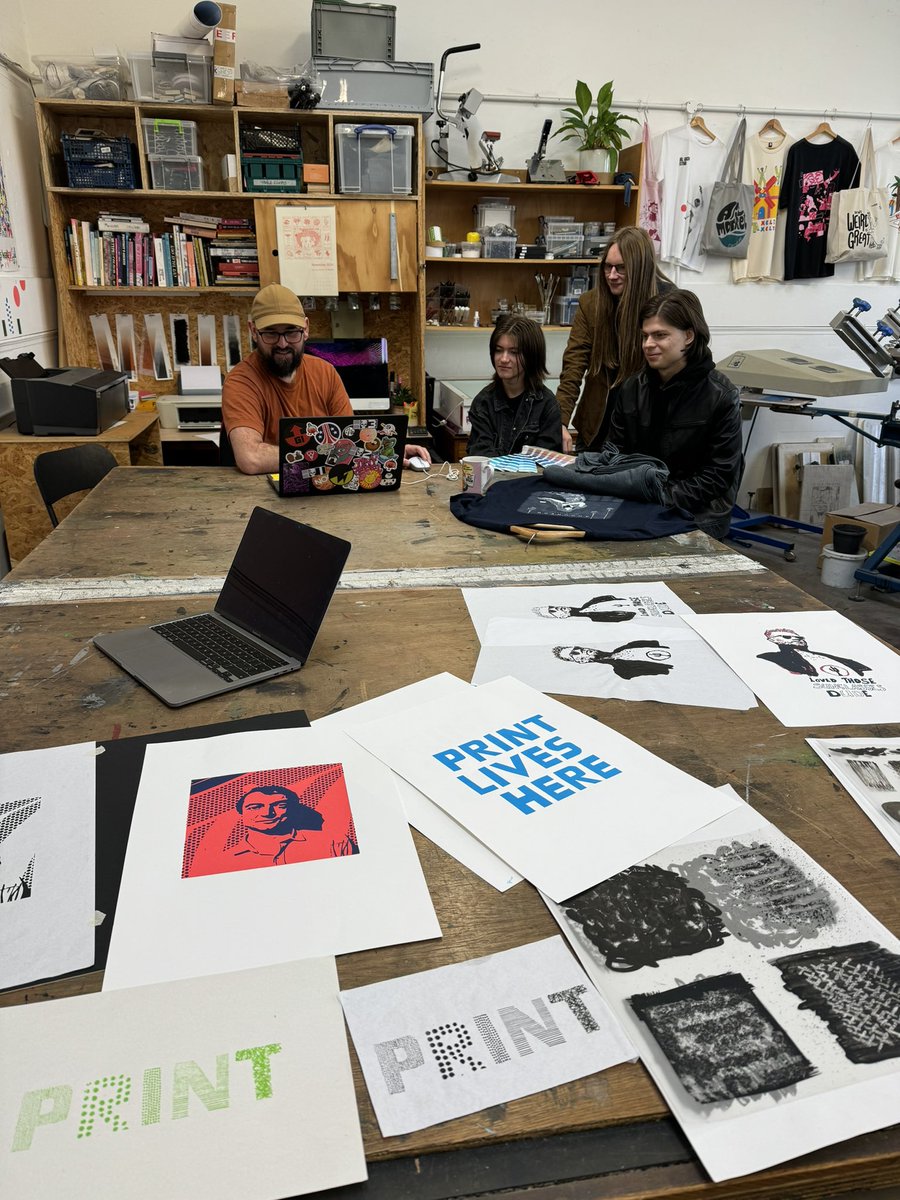 So excited to continue with #LittleGigsBach into a new year for the Cardiff City Music Strategy. More young up and coming acts are having a leg up today on their journeys into the industry. Diolch <a href="/ThePrinthaus/">The Printhaus</a> <a href="/cerddcf/">CF Music Education/Addysg Gerdd CF</a> and OsianCreate (Insta)

Great day at <a href="/chaptertweets/">Chapter Arts Centre</a>