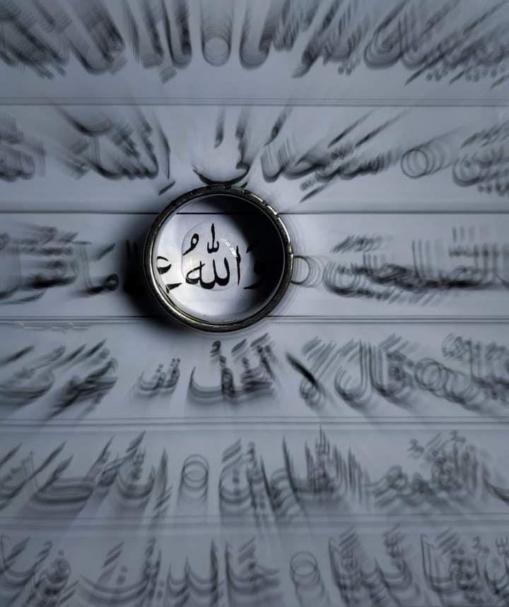 تمہیں اللہ کا وعدہ یاد رکھنا ہے۔ تمہیں یہ یاد رکھنا ہے کہ اللہ صبر کرنے والوں کو پسند کرتا ہے۔ تمہیں یہ کبھی نہیں بھولنا کہ اللہ نے صبر کرنے والوں کا ہمیشہ ساتھ نبھانے کا وعدہ کیا ہے۔ تمہیں اللہ کے وعدوں پر یقین رکھ کر آگے بڑھتے جانا ہے۔ ❤️