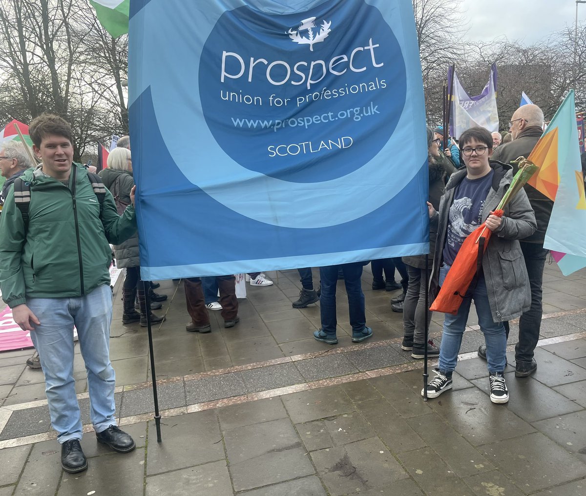 Getting ready to march against racism with <a href="/ScottishTUC/">STUC</a> in Glasgow <a href="/aliceblack_pm/">Alice Black</a> <a href="/ProspectScot/">Prospect Scotland</a> @philip_s_brooks