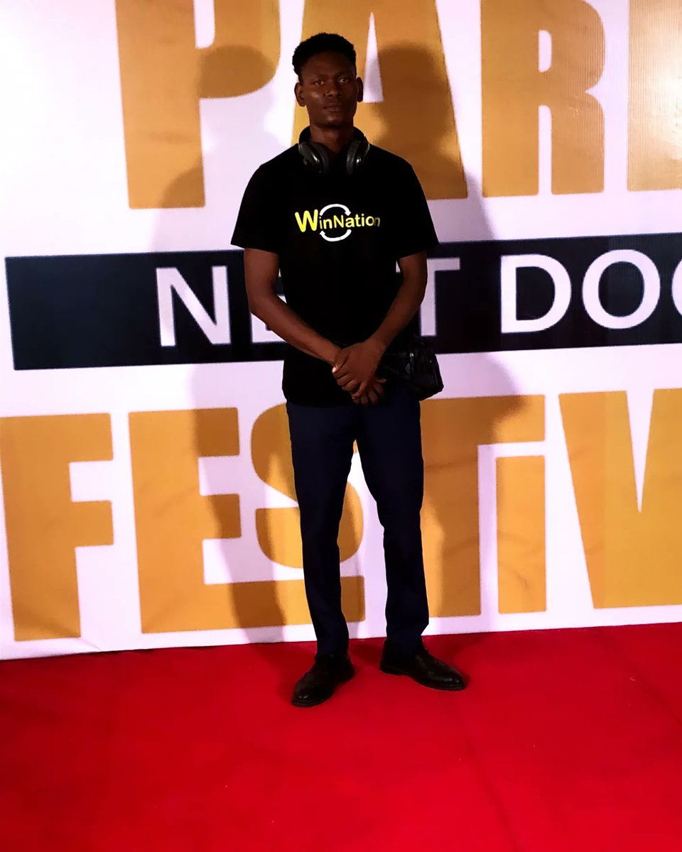 Richard_A_Garba's tweet photo. The PARTY NEXT DOOR FESTIVAL https://t.co/aBm3guTRxR