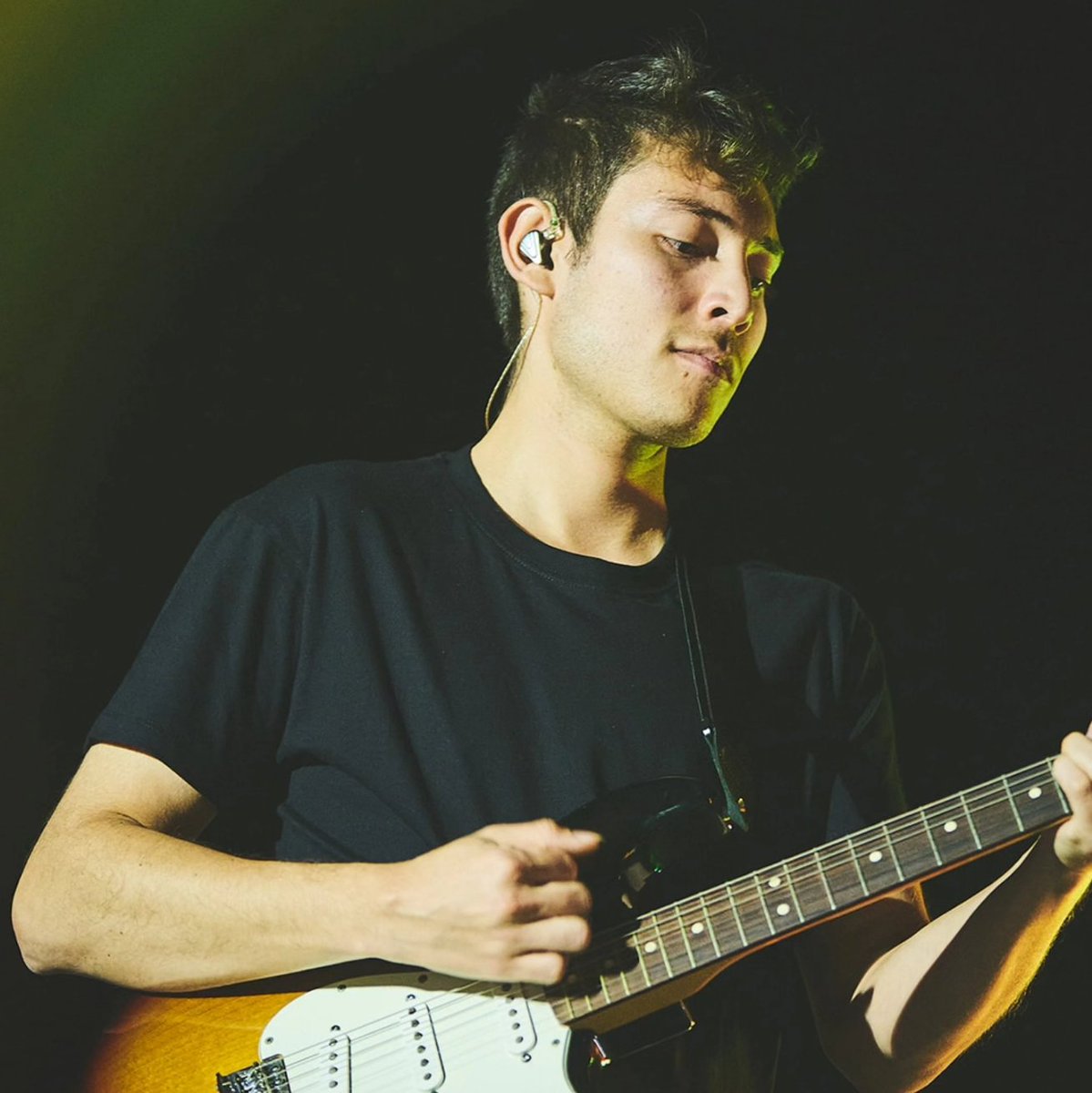 Luz, sombra, ritmos latinos old school, electrónica, pop de autor, aires flamencos, ahora un poco de rap... 

Un repertorio que da alegría de vivir, pinchacitos melancólicos, subidones explosivos.Un directo apoteósico. Gracias <a href="/AmatriaSoy/">Amatria</a> 🤍

📸 Dani Cabecera
#Arrecife #Lanzarote