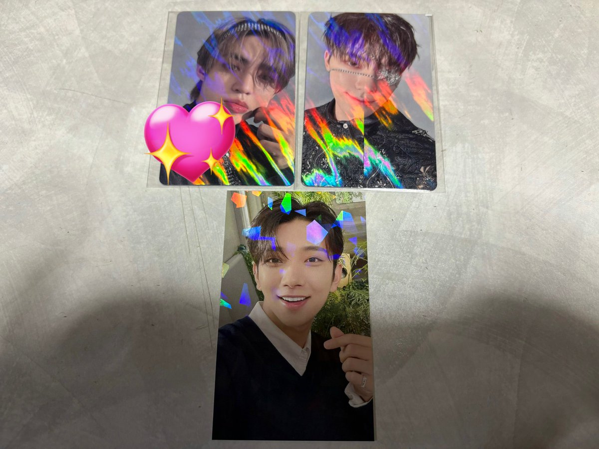 ro___75's tweet photo. @_MOON__CST_ 検索より失礼します。weverseのジュン所持しております。
お借りした画像💖のエスクプスとの交換は可能でしょうか？？
ご検討よろしくお願いします🙇🏻‍♀️ https://t.co/G33CvheqAK
