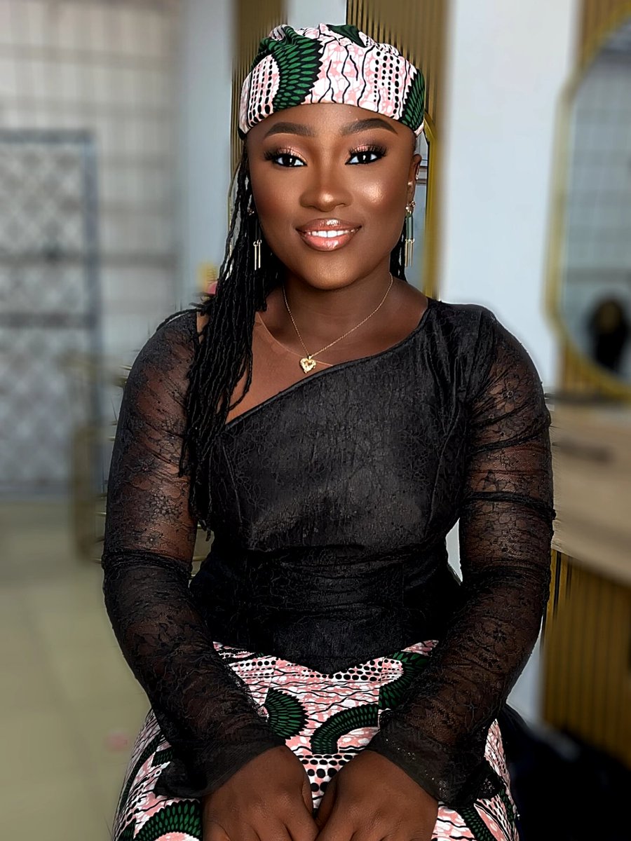 WNanbam's tweet photo. Larep 😍🥰 argue with your keyboard but I too fine jare💃🏻💃🏻💃🏻. First love yourself before anyone. Fummi thanks for the glam Amos Blessing Cherry thanks for referral. https://t.co/s05wj9875a