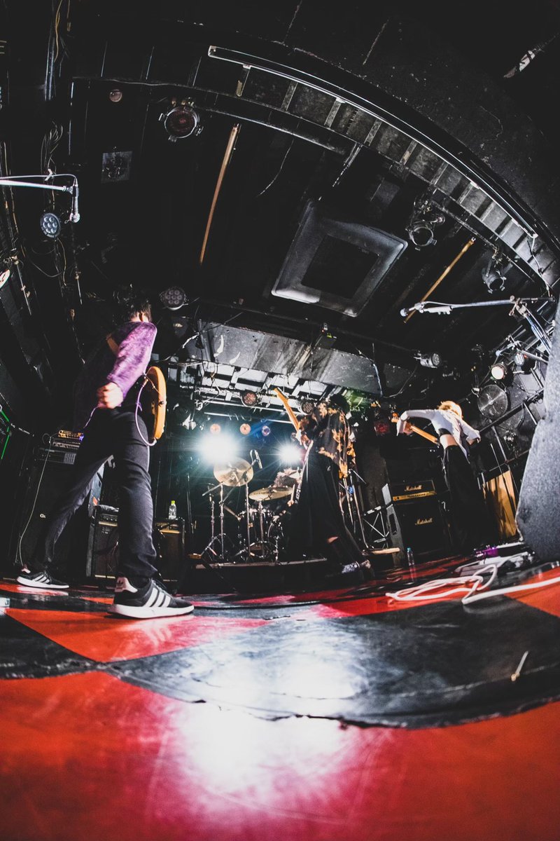 🎸🎸ワンマンまであと4日🎸🎸

2024/12/4(水)新宿SAMURAI
Paranoid Psychedelica 初単独公演
【轟音演舞-独炎-】

op/st 19:00/19:30
ticket前売り4000/当日4500(+1D)
🎫 tiget.net/events/350847