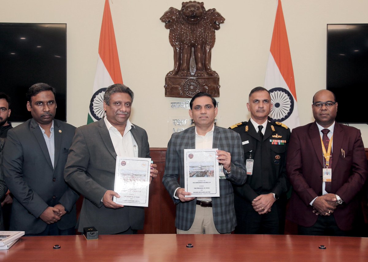 SpokespersonMoD's tweet image. In a significant boost to India&apos;s #AtmanirbharBharat and #MakeinIndia initiatives, the Ministry of Defence has signed a contract worth Rs 1207.5 crore with @cslcochin for the Short Refit and Dry Docking of #INSVikramaditya. This project is expected to enhance the combat…