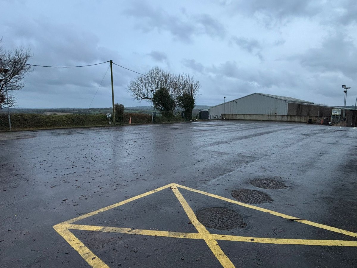 From Armagh to Fairyhouse, Dundalk to Boulta, Thurles to Abbotstown, Powerscourt to Croke Park, Celtic Park to Emirates Stadium and everywhere in between, another busy week between ourselves &amp; <a href="/TVM_ie/">Television Mobiles</a> !!

PS watch this space for vacancies coming soon 🤔